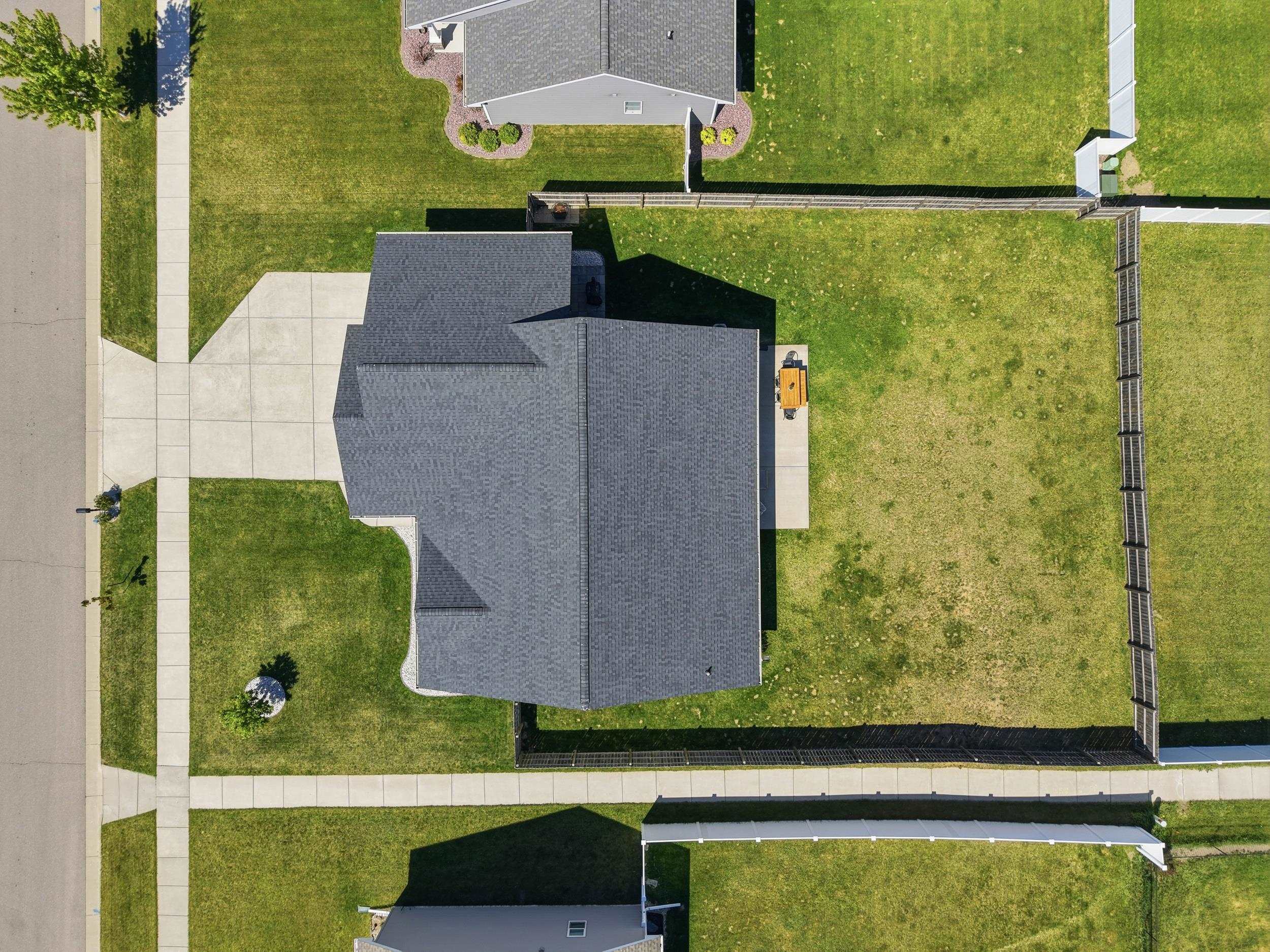 660 Westfield Avenue