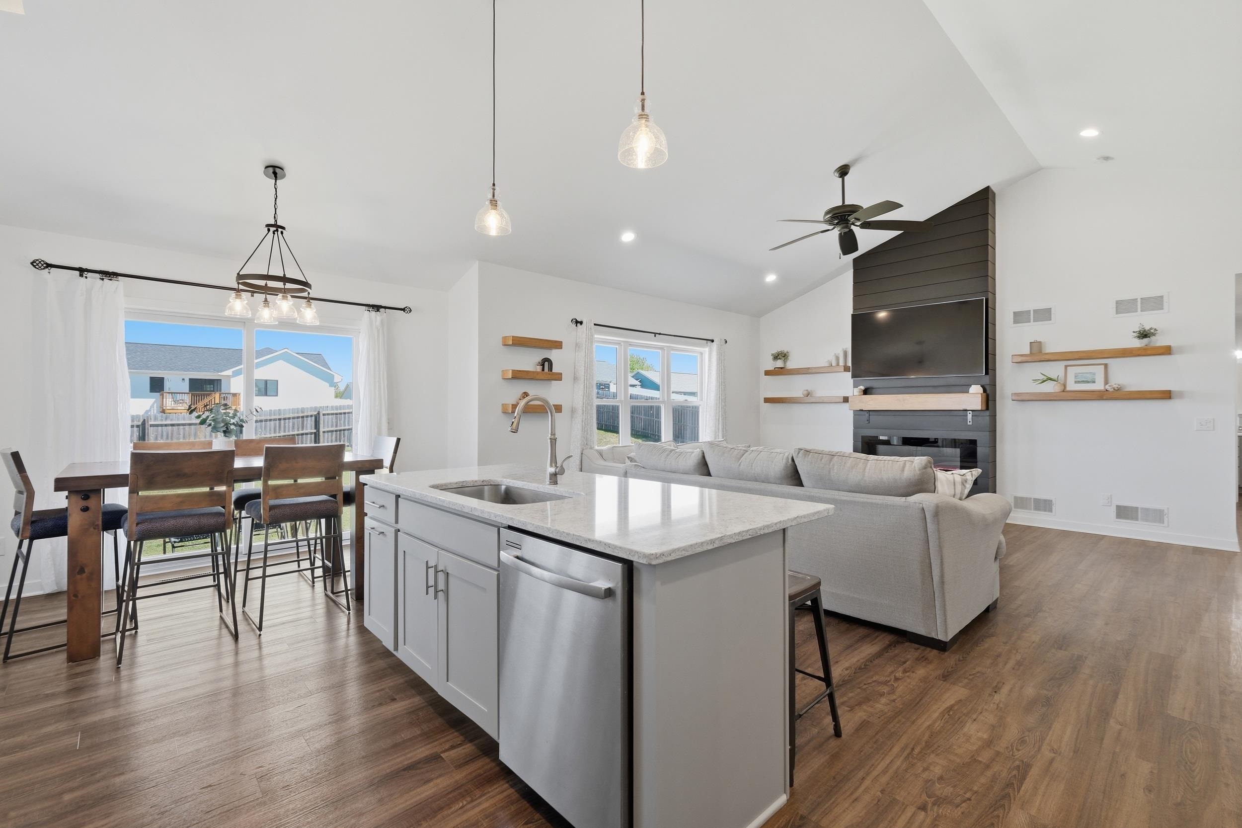 660 Westfield Avenue