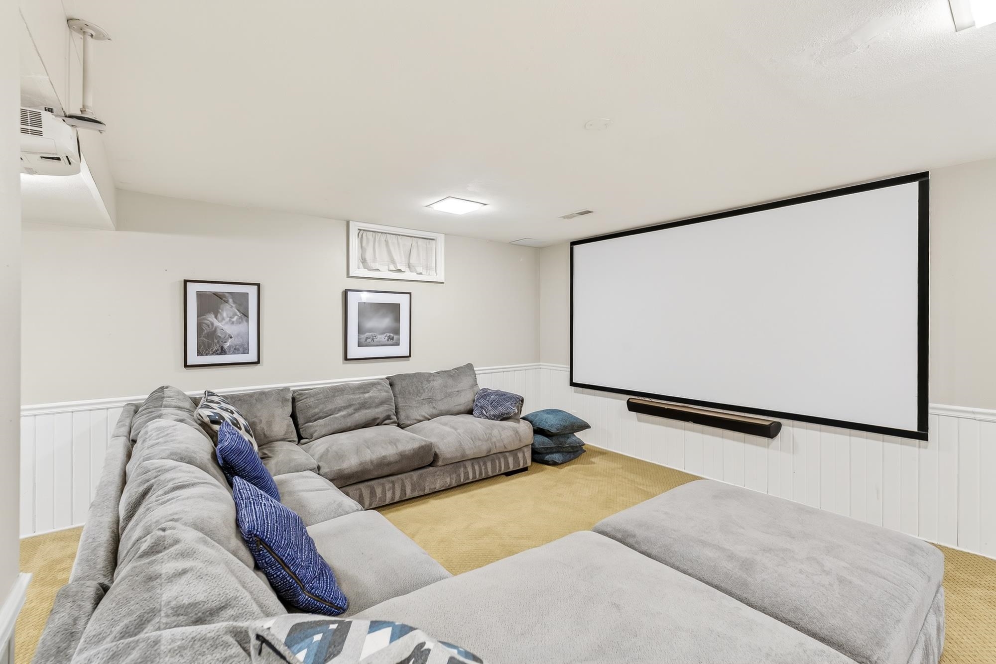 7113 Farmington Way