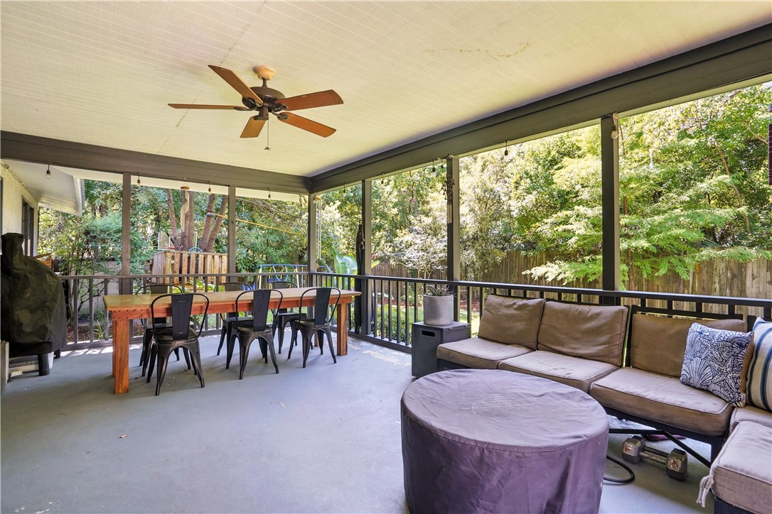 121 Druid Oaks Lane