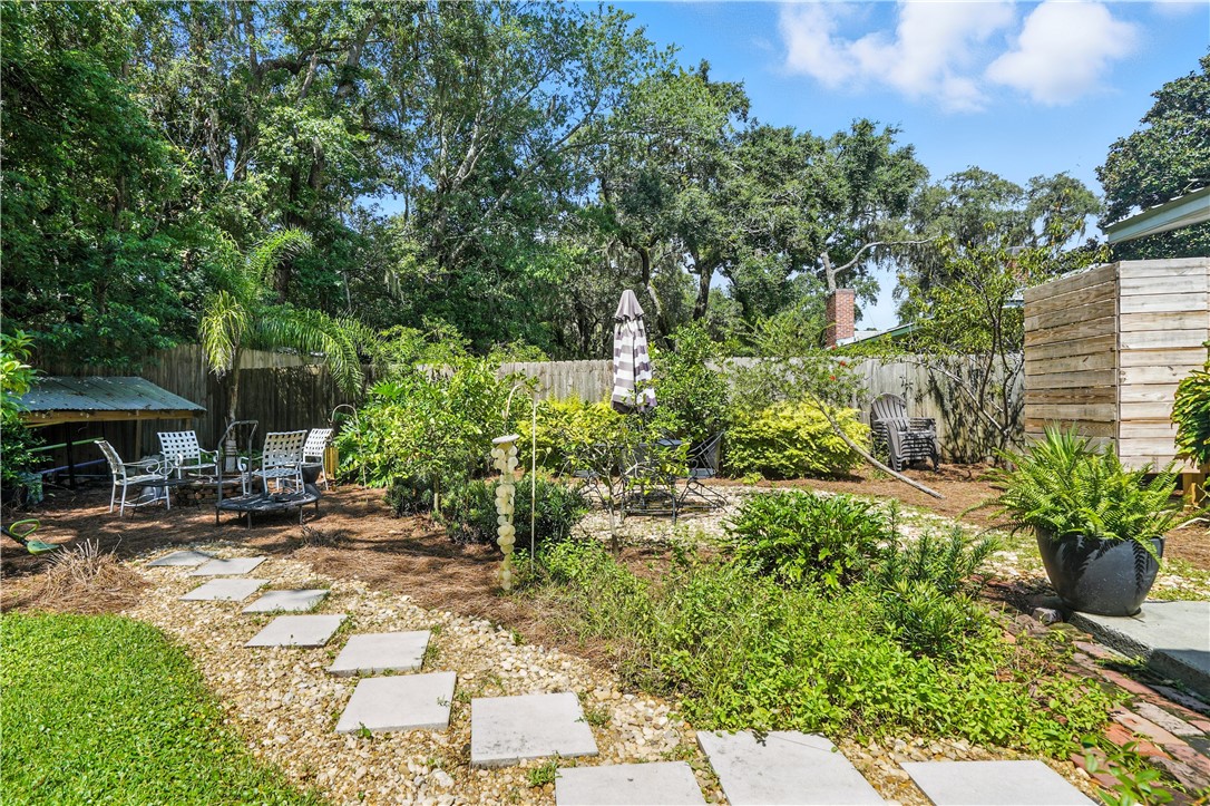 121 Druid Oaks Lane