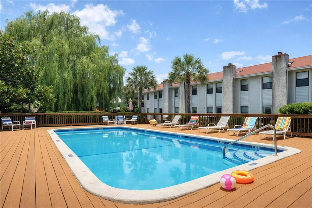 1000 Sea Island Road 54