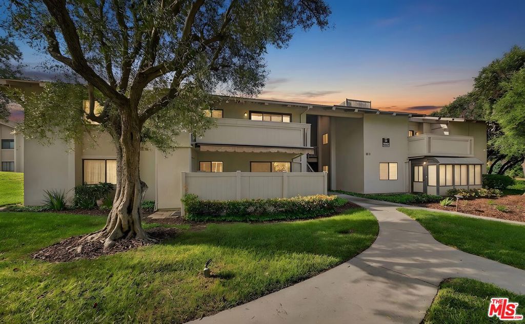 13602 La Jolla Circle B