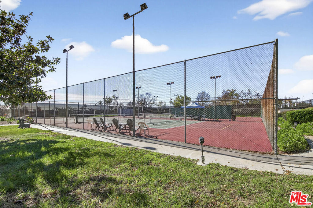 13602 La Jolla Circle B