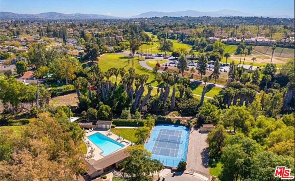 3030 San Juan Drive