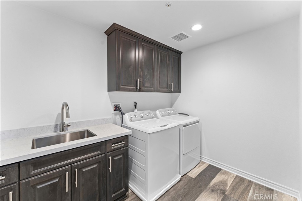 11636 Wandering Way