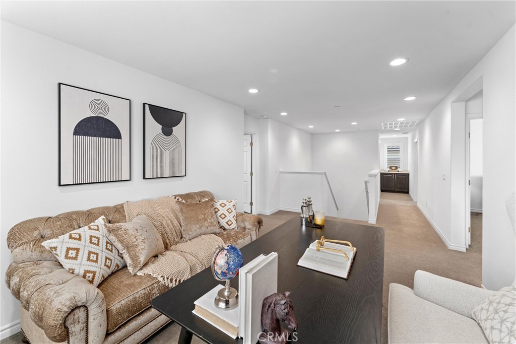 11636 Wandering Way