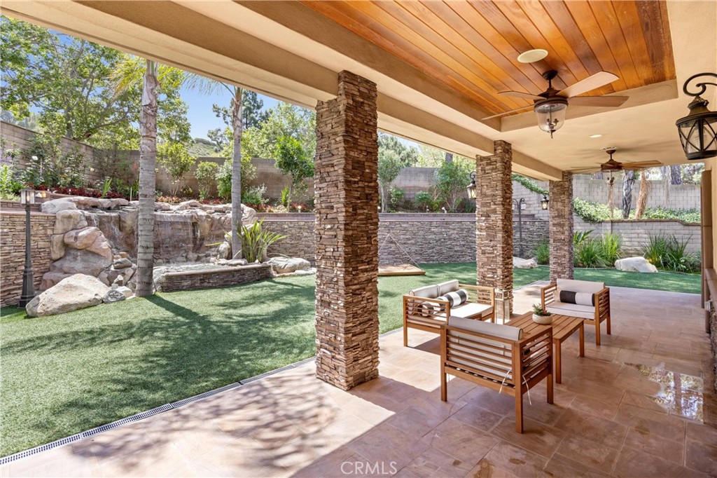 1202 Duke Lane