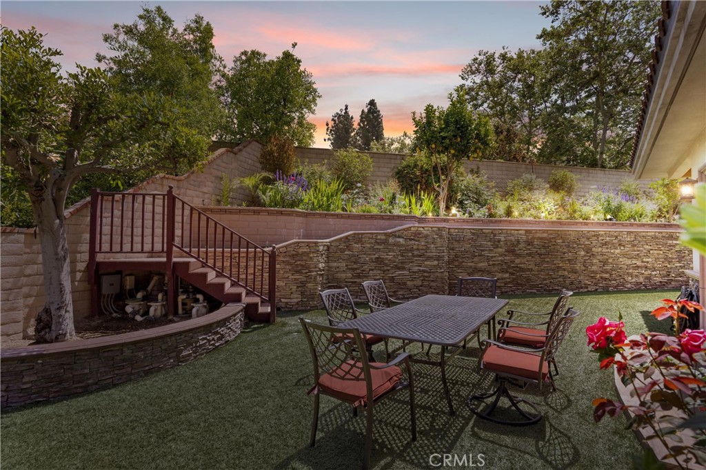 1202 Duke Lane
