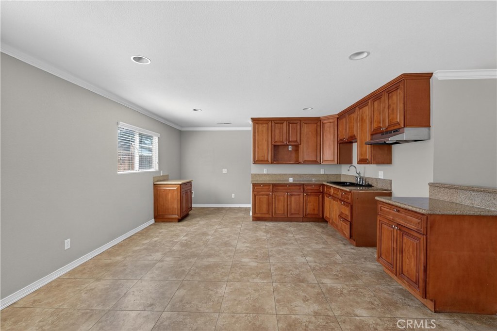 8720 Villa Dr