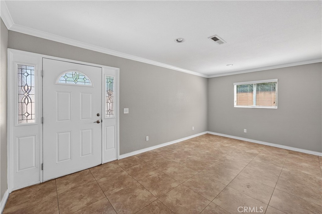 8720 Villa Dr