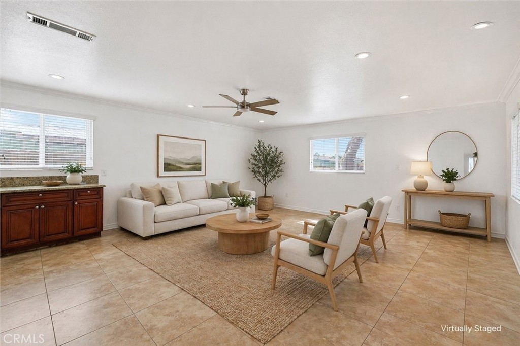 8720 Villa Dr