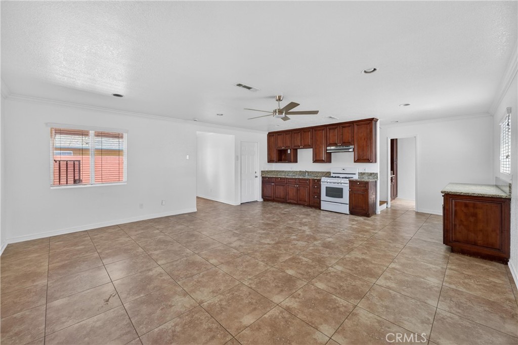 8720 Villa Dr