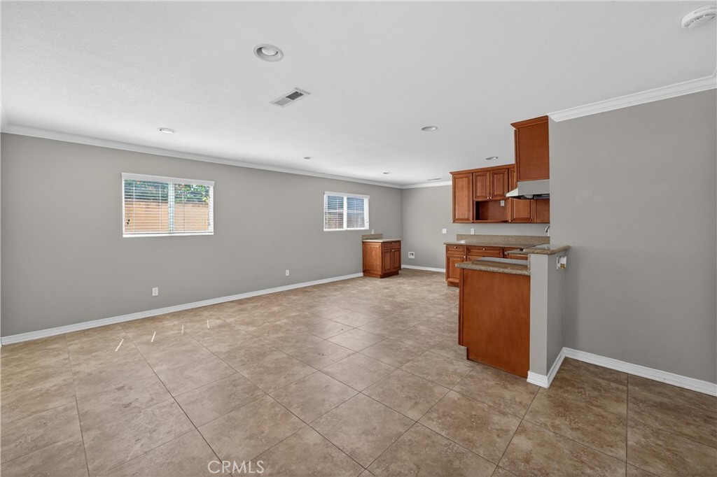 8720 Villa Dr