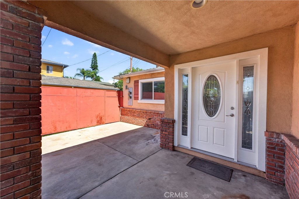 8720 Villa Dr