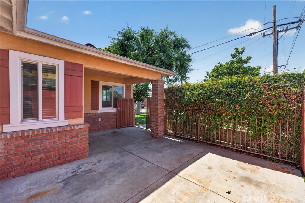 8720 Villa Drive