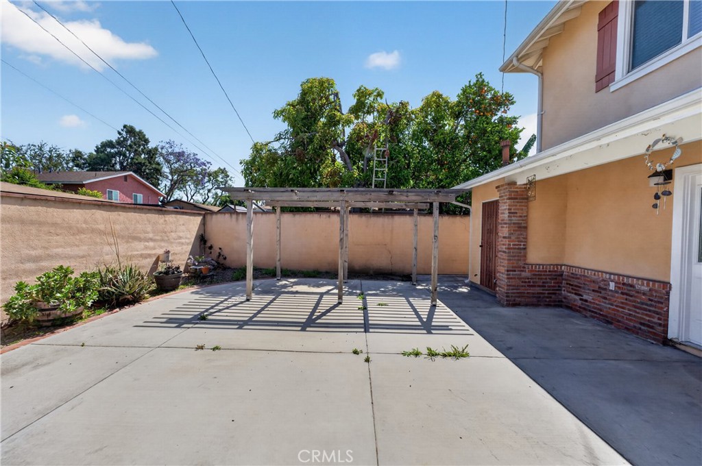 8720 Villa Drive 2