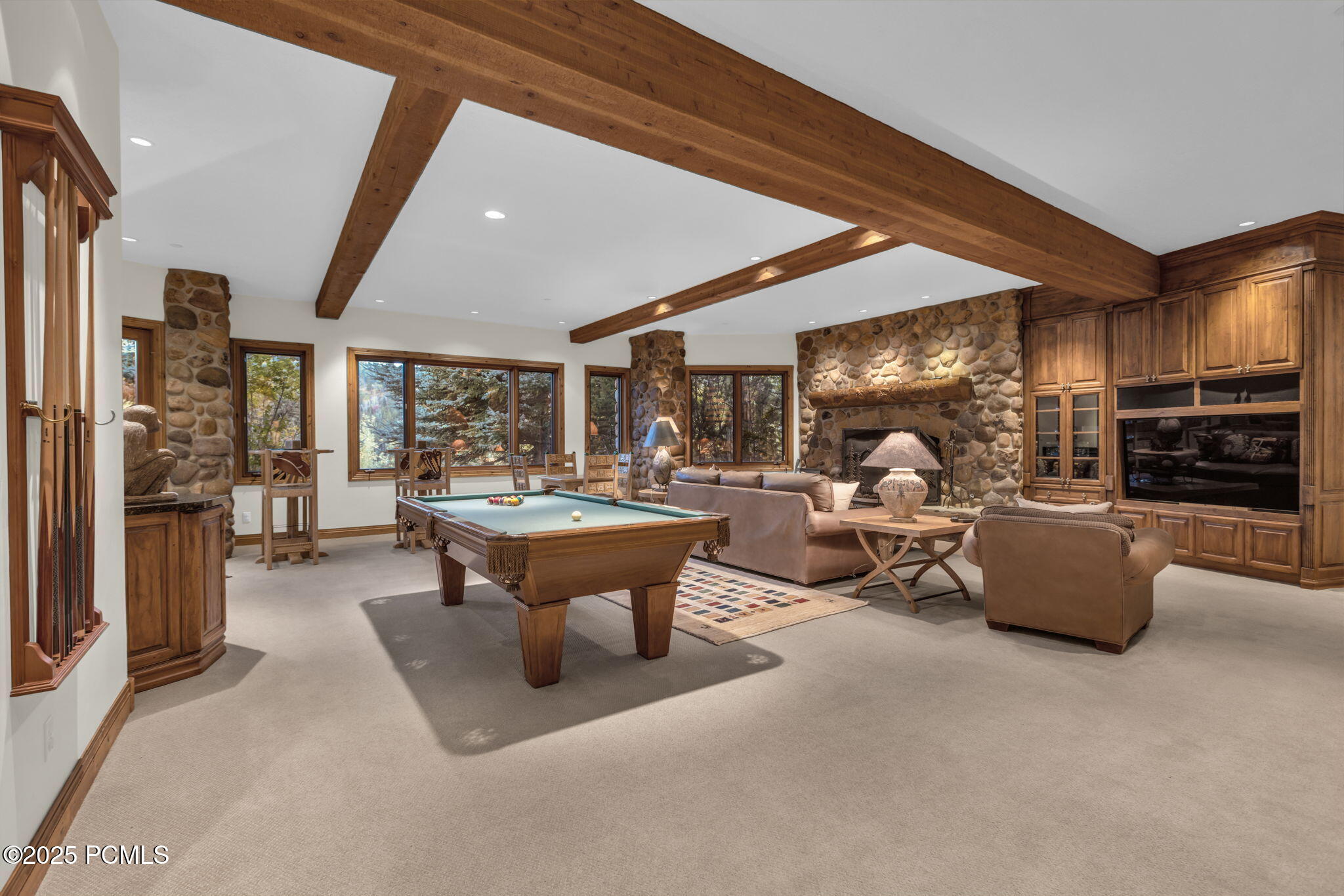 9968 Summit View Drive