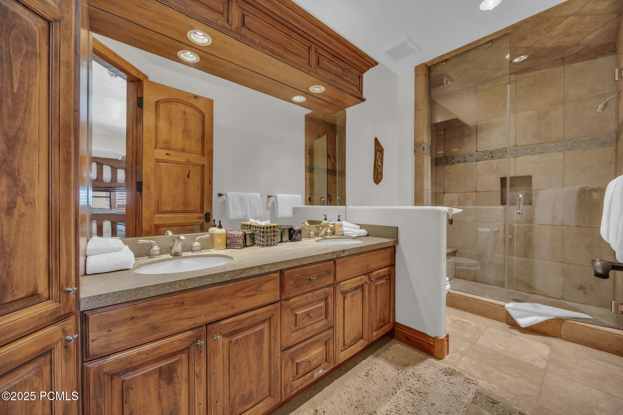 9968 Summit View Drive