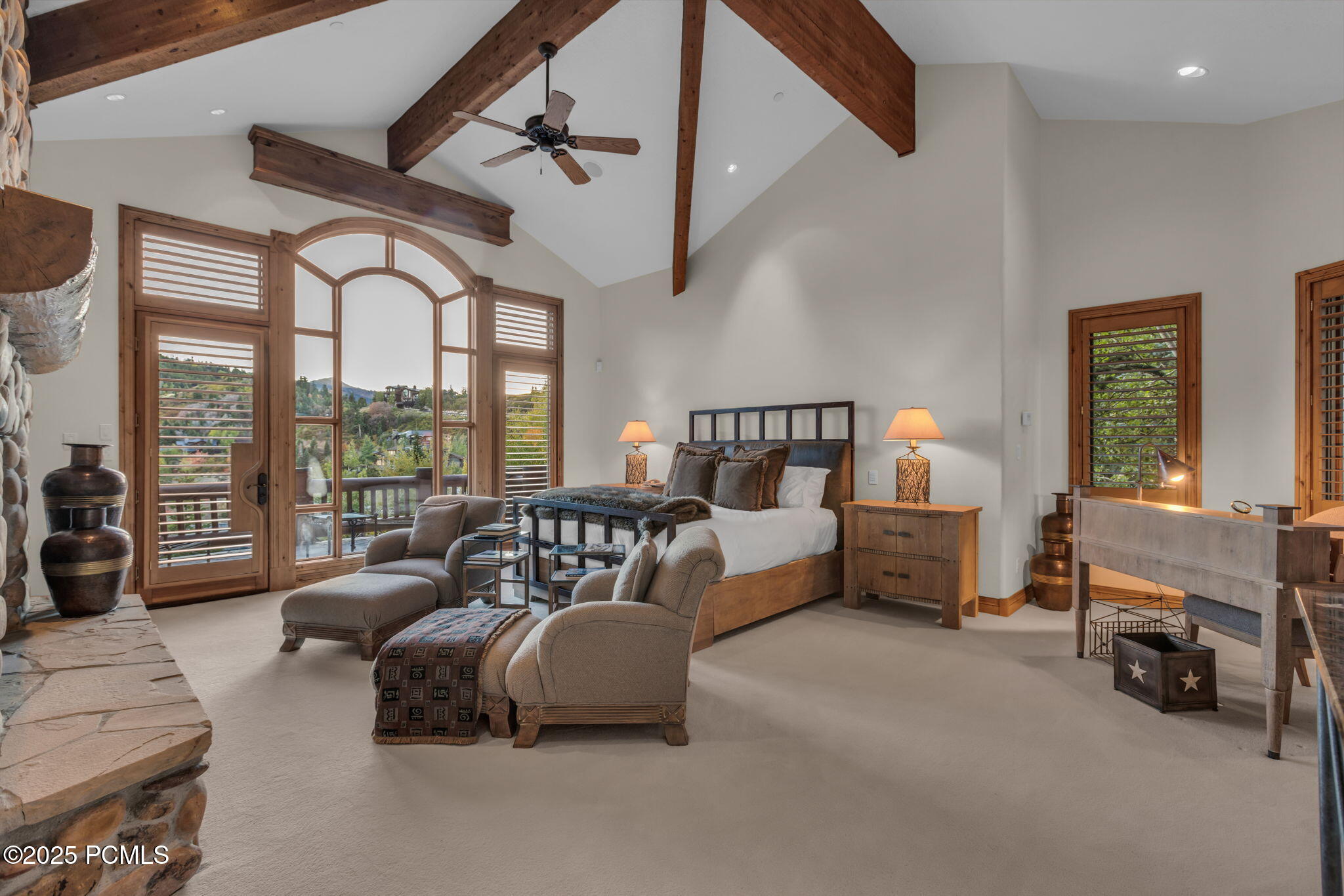 9968 Summit View Drive