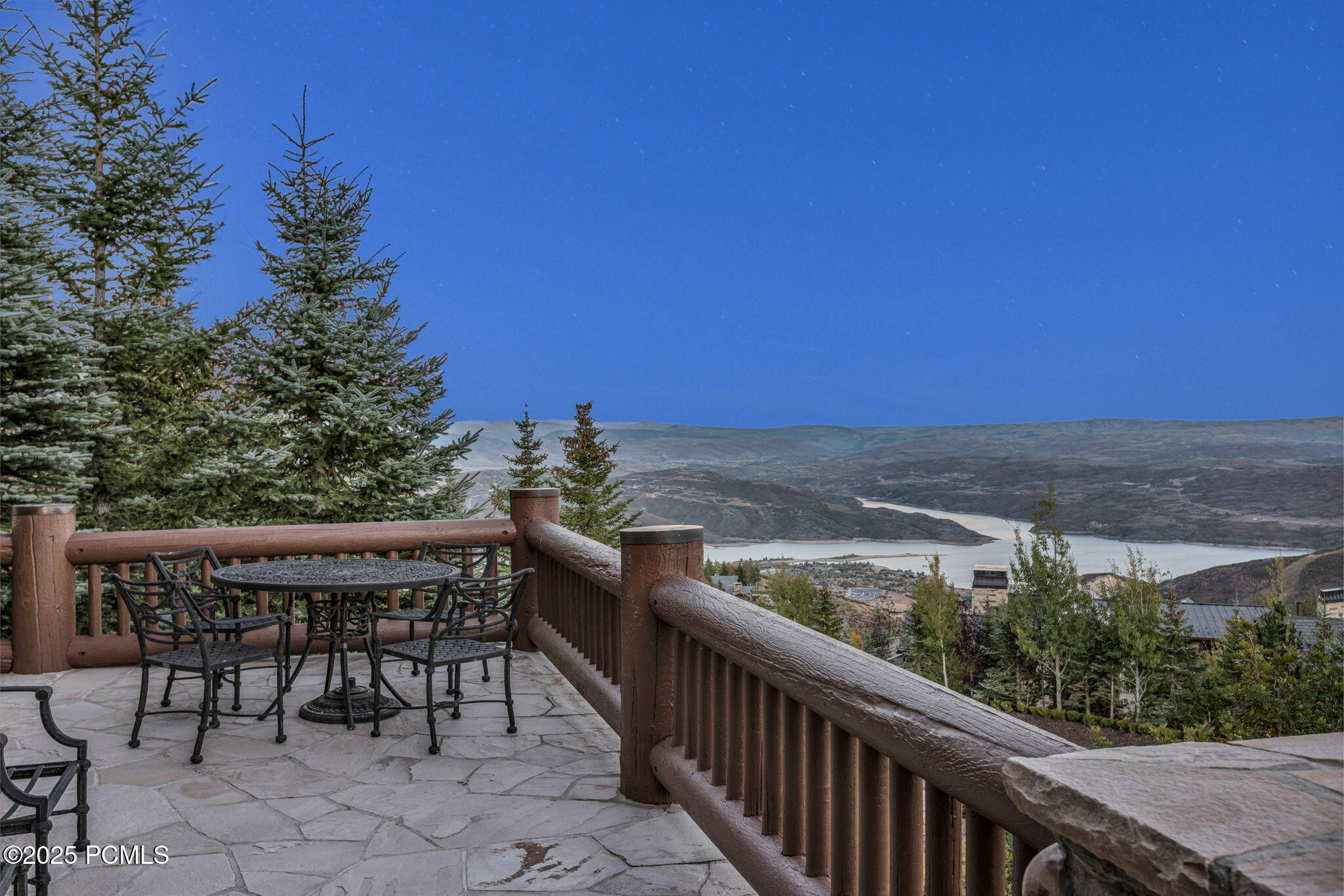 9968 Summit View Drive
