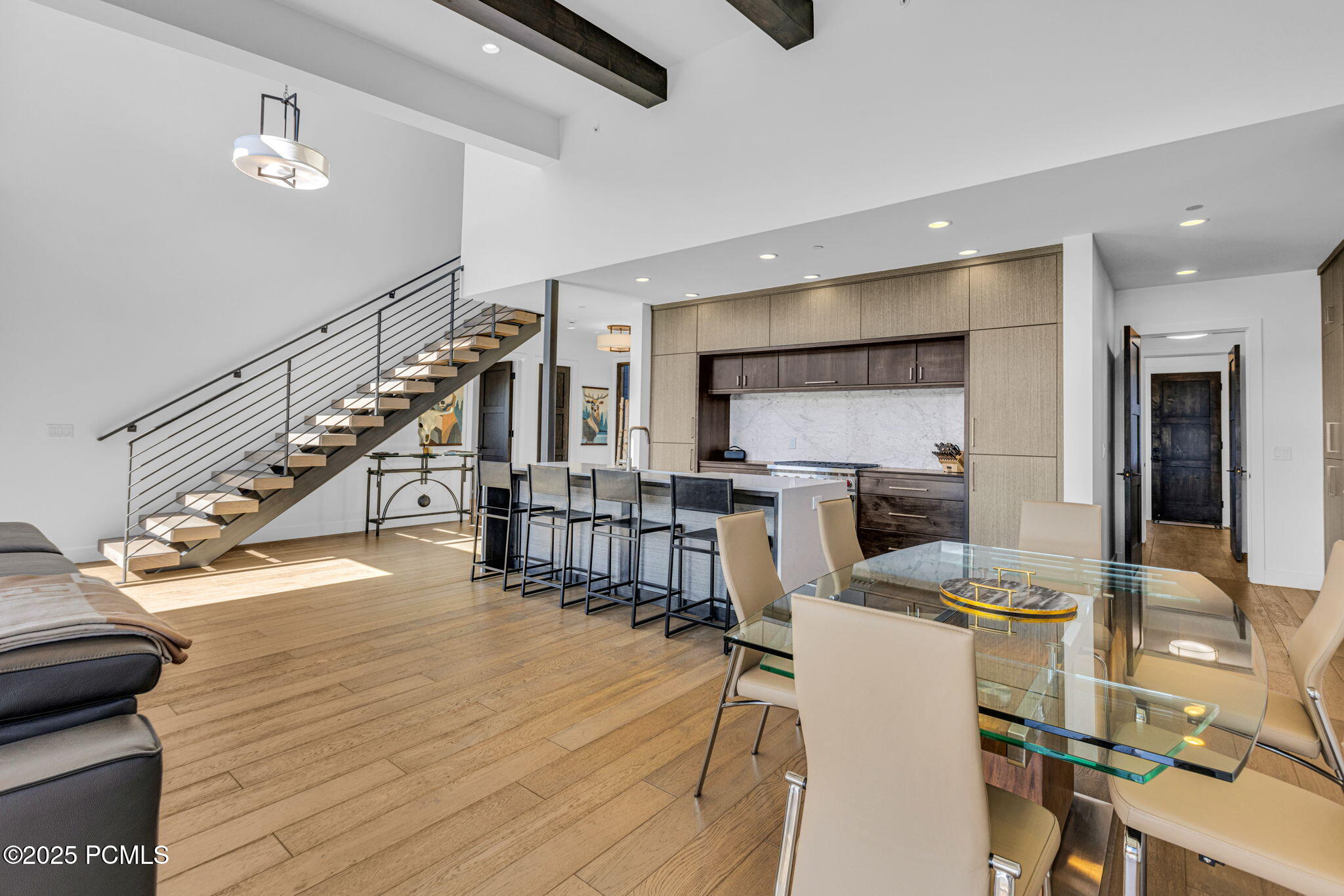 6714 Golden Bear Loop W
