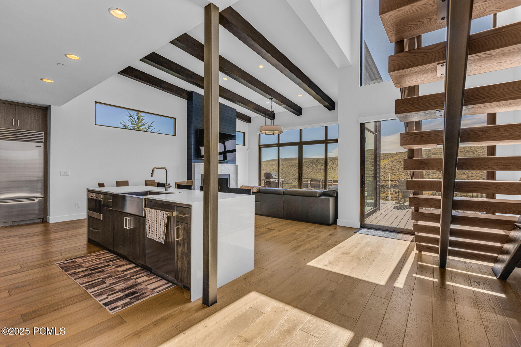6714 Golden Bear Loop W