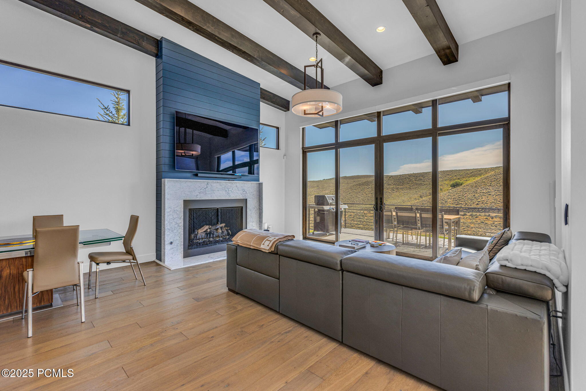 6714 Golden Bear Loop W