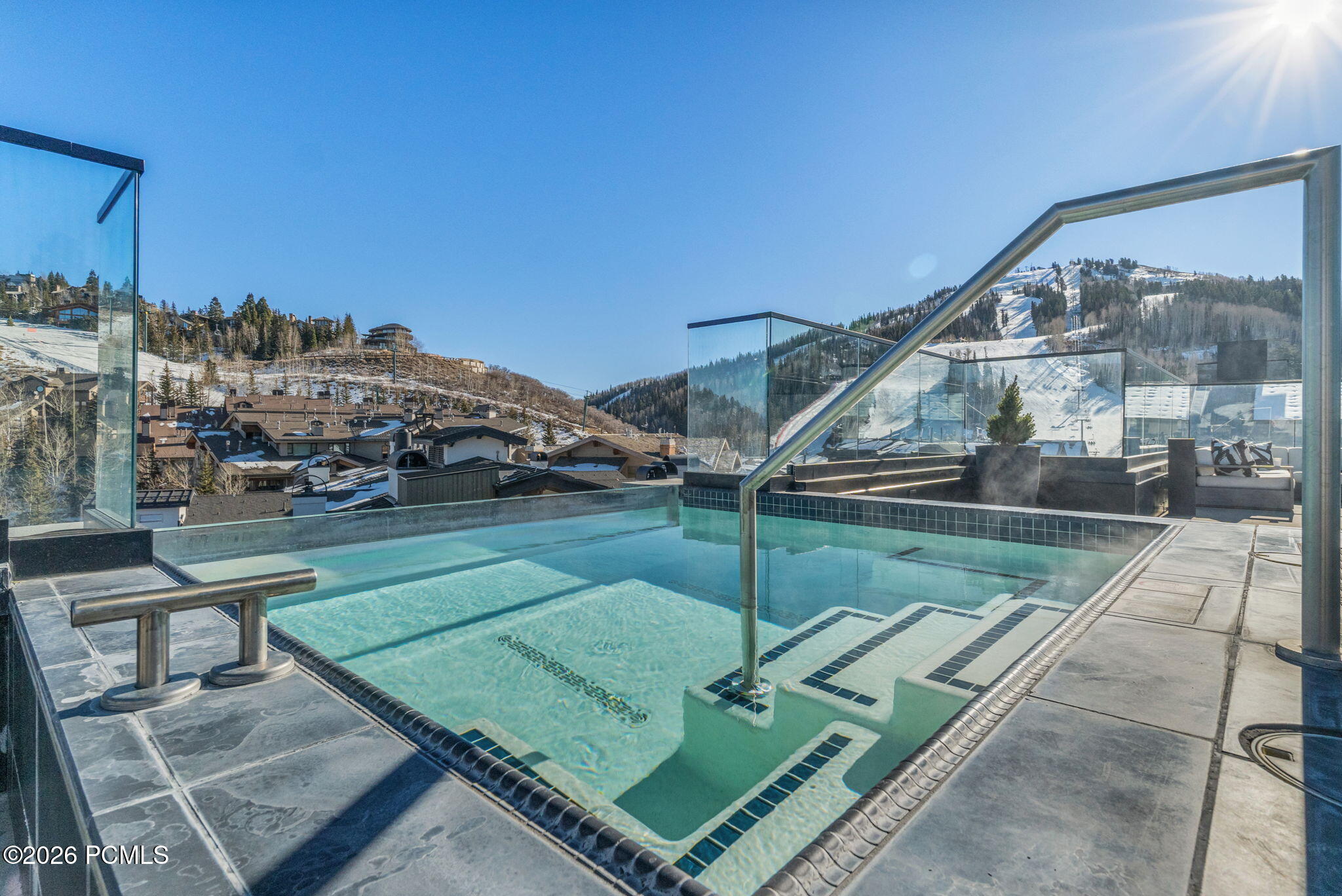 7520 Royal Street E 510