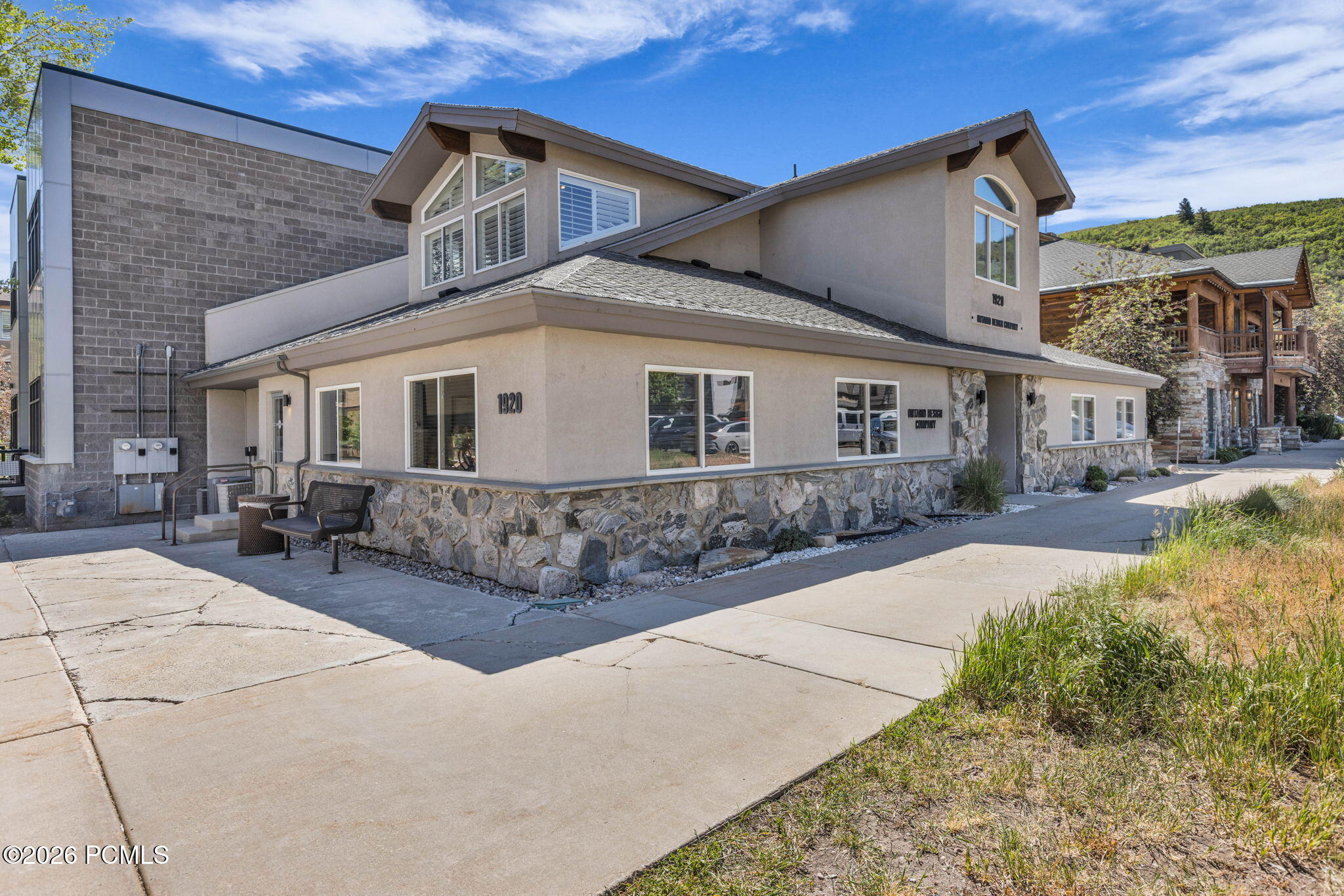 1920 Prospector Ave 1