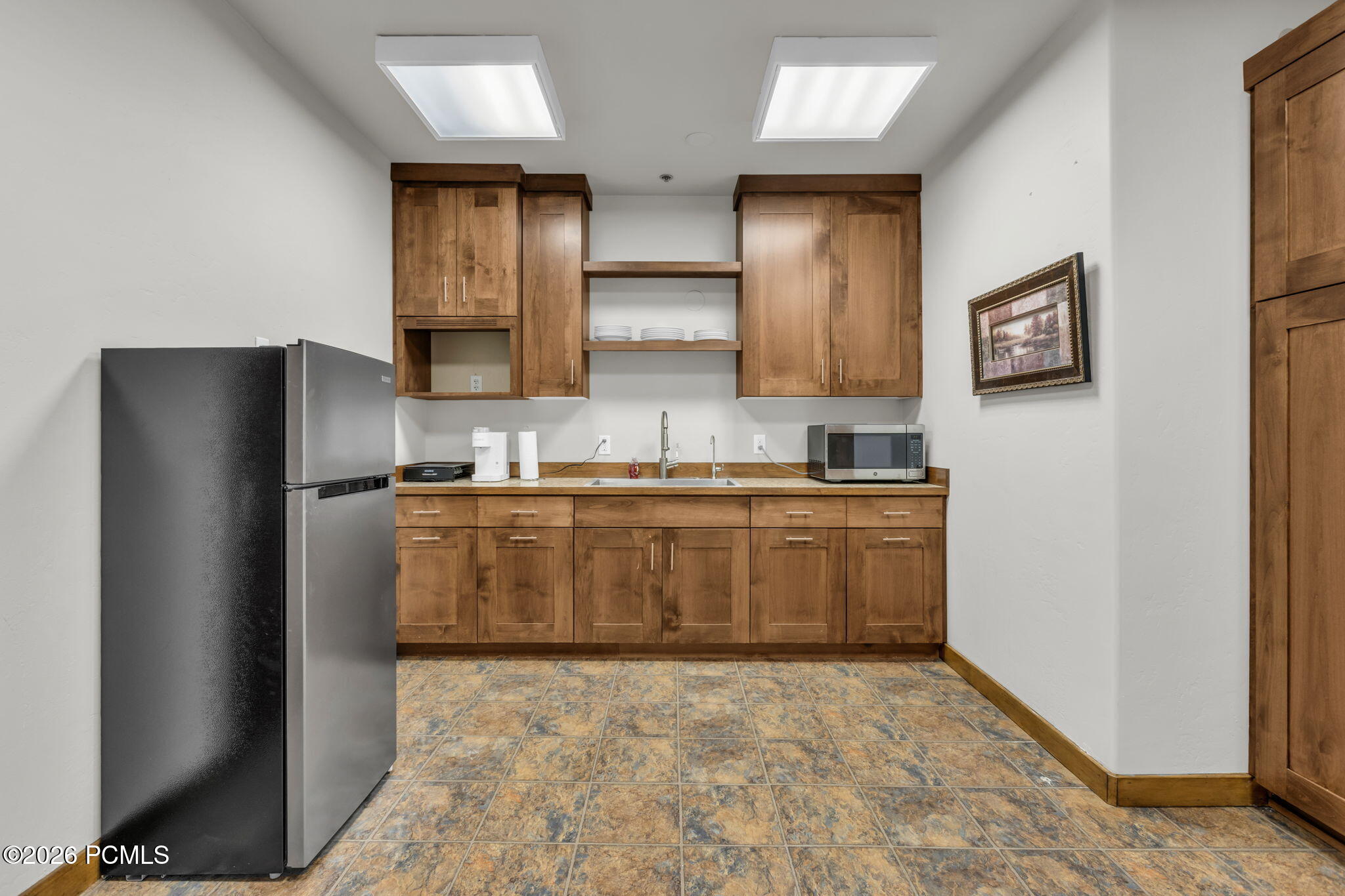 1920 Prospector Ave 1