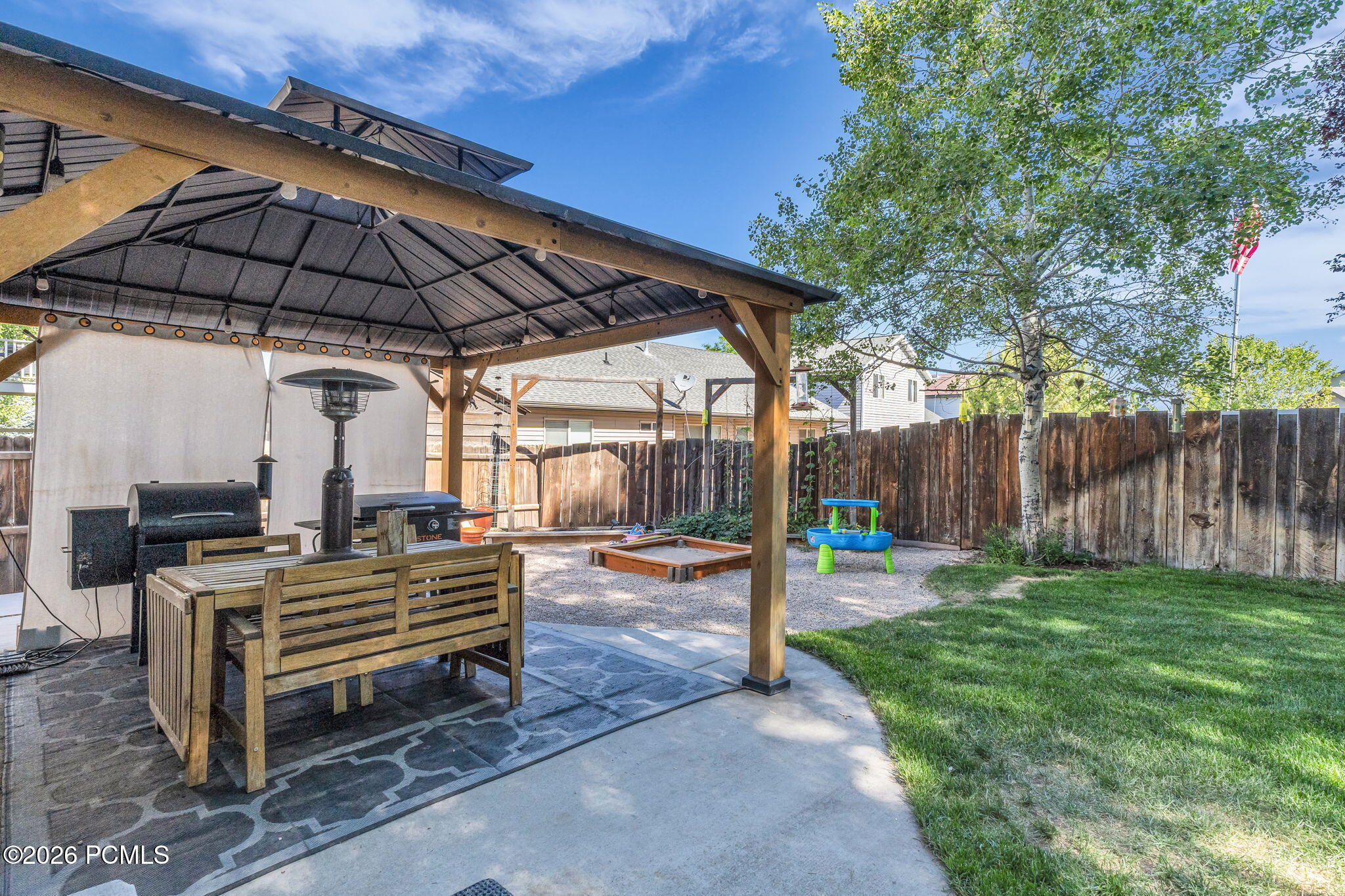 235 E Acord Way