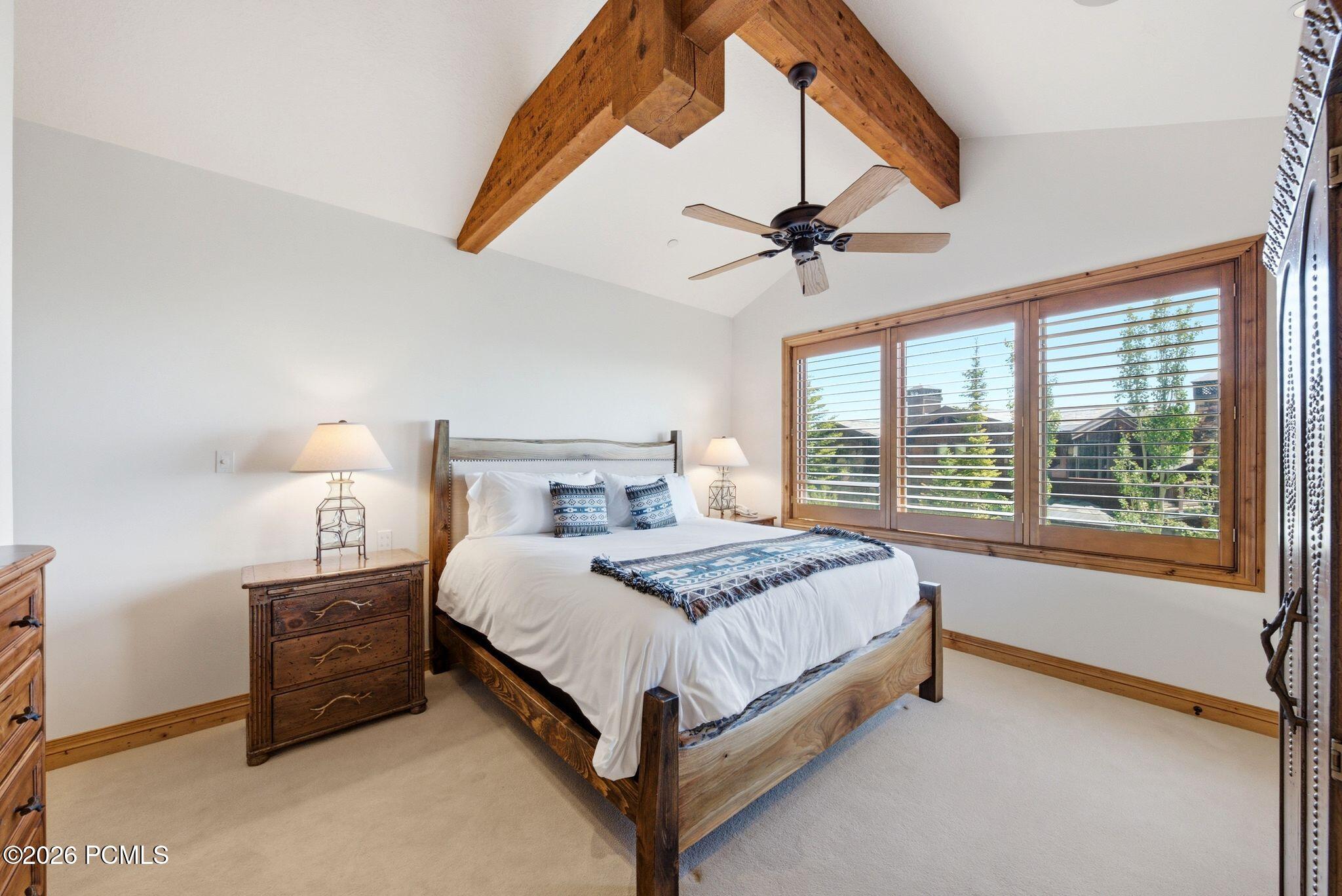 9968 Summit View Dr