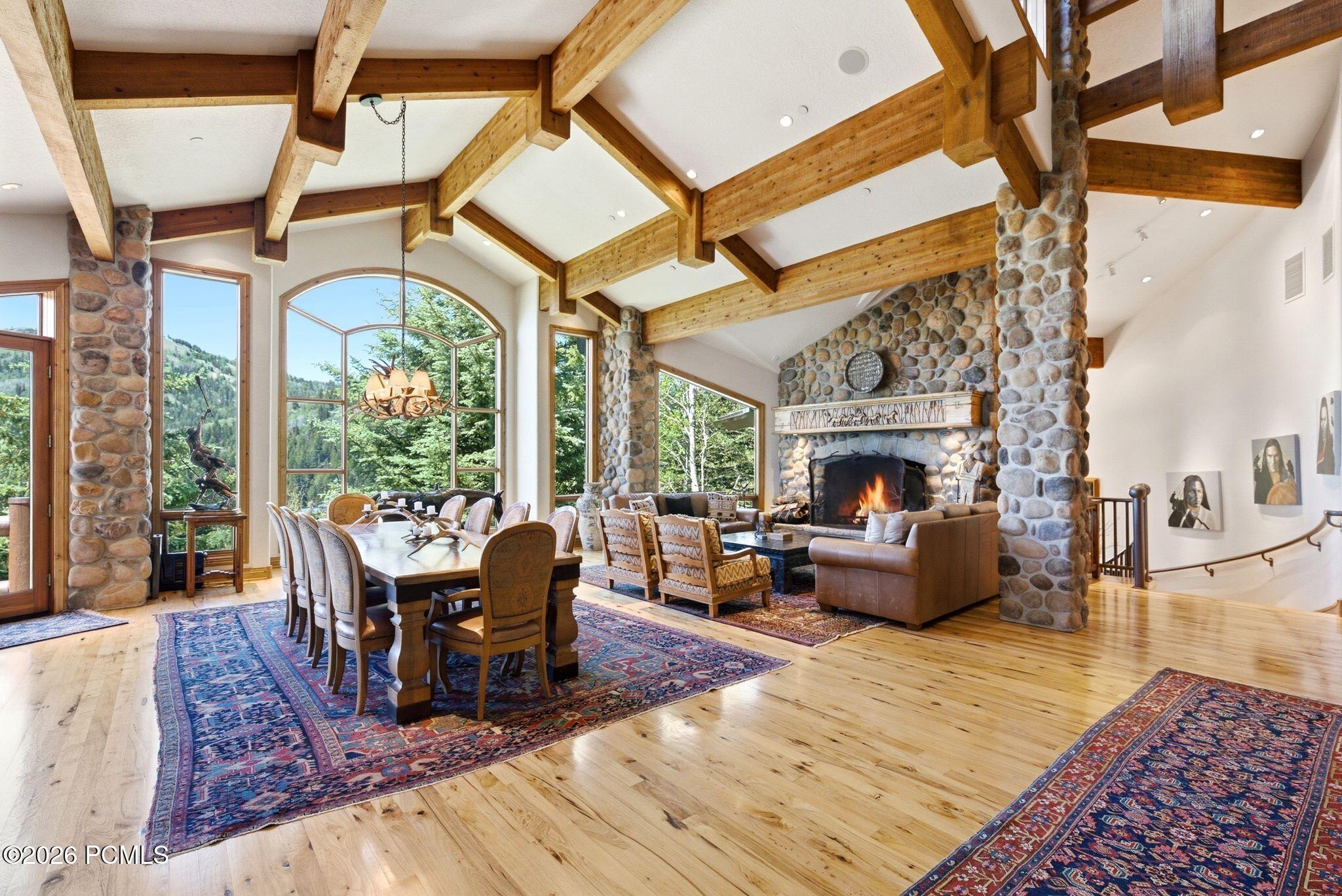 9968 Summit View Dr