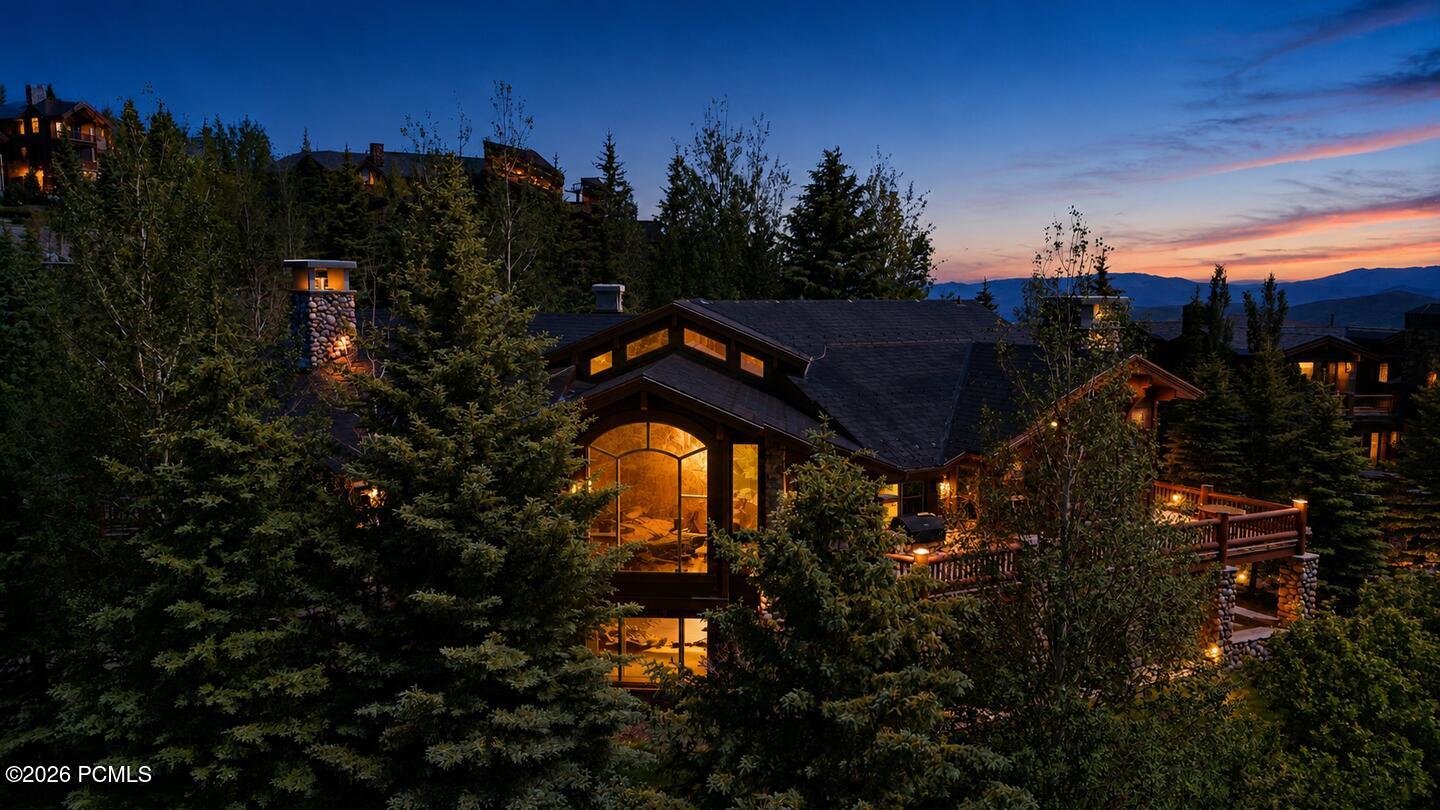 9968 Summit View Dr