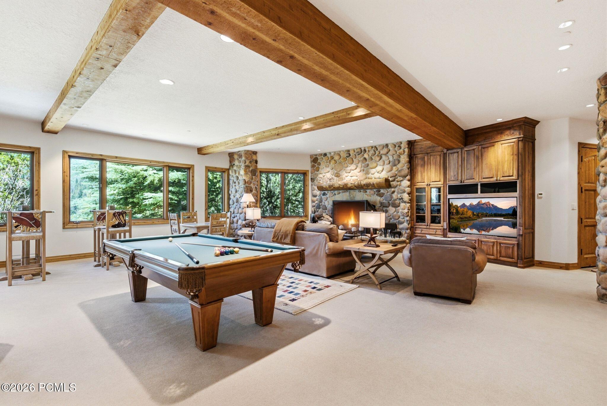 9968 Summit View Dr