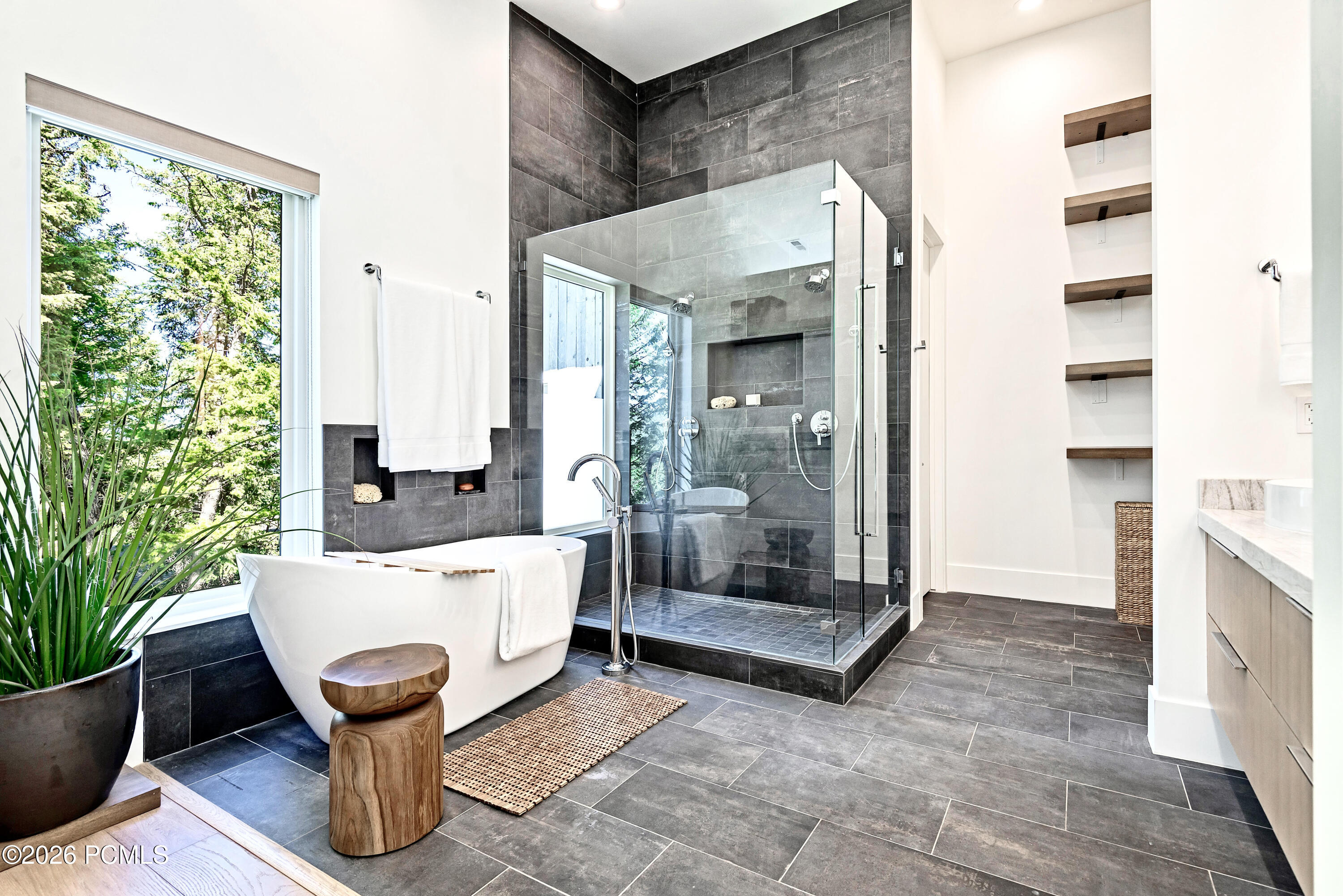 15 Matterhorn Cir