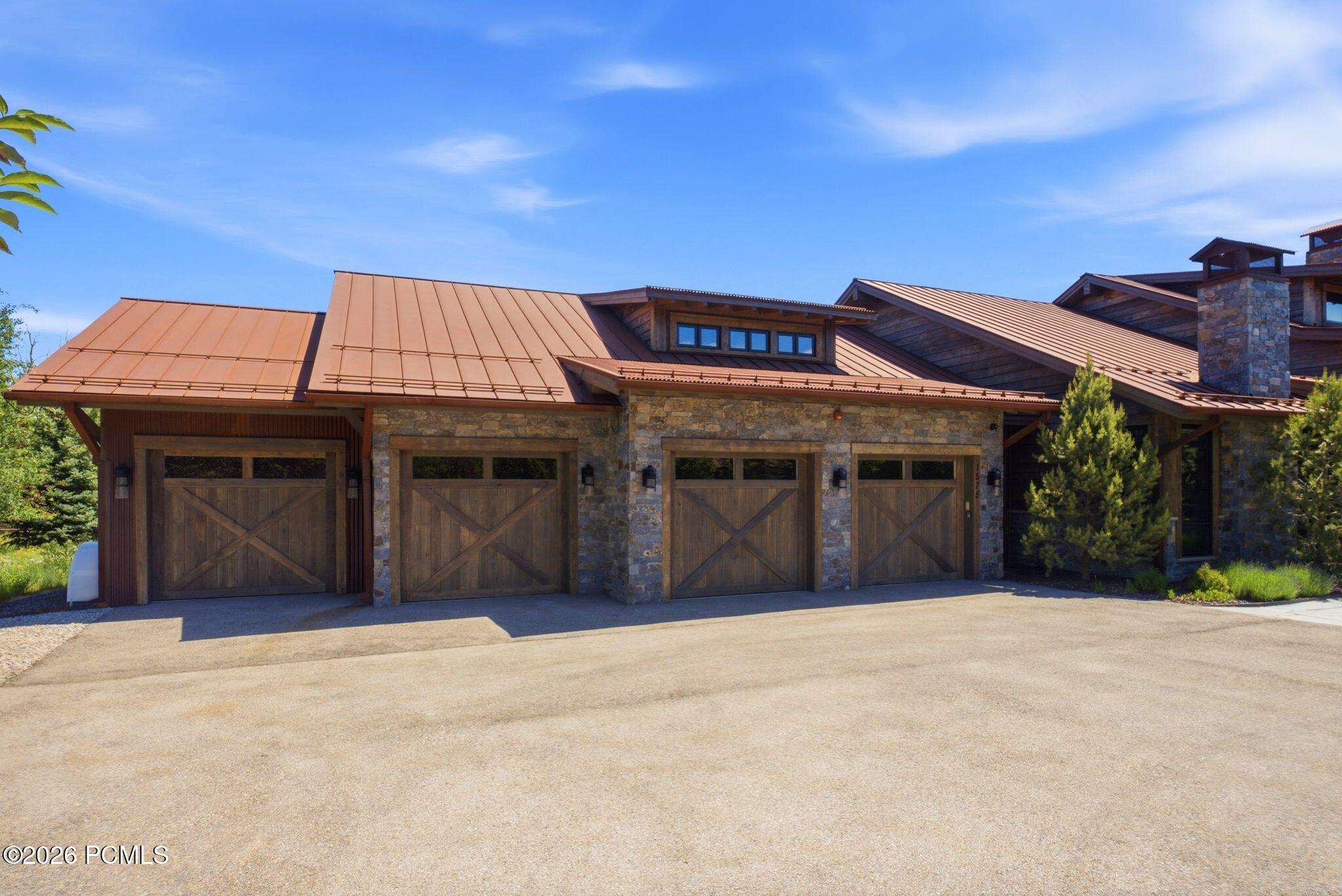 1575 W Old Ranch Rd