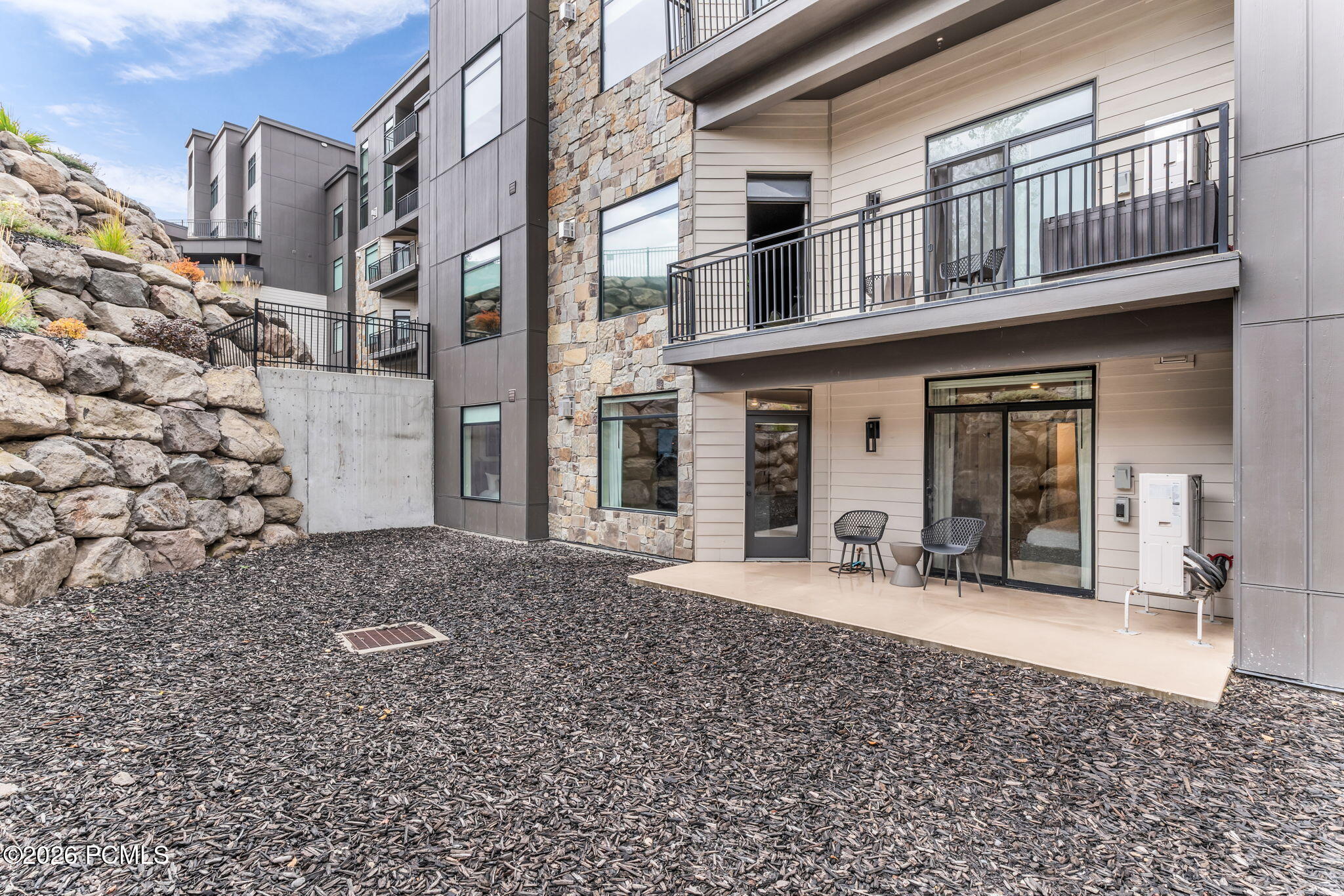 909 W Peace Tree Trl 208 Lo