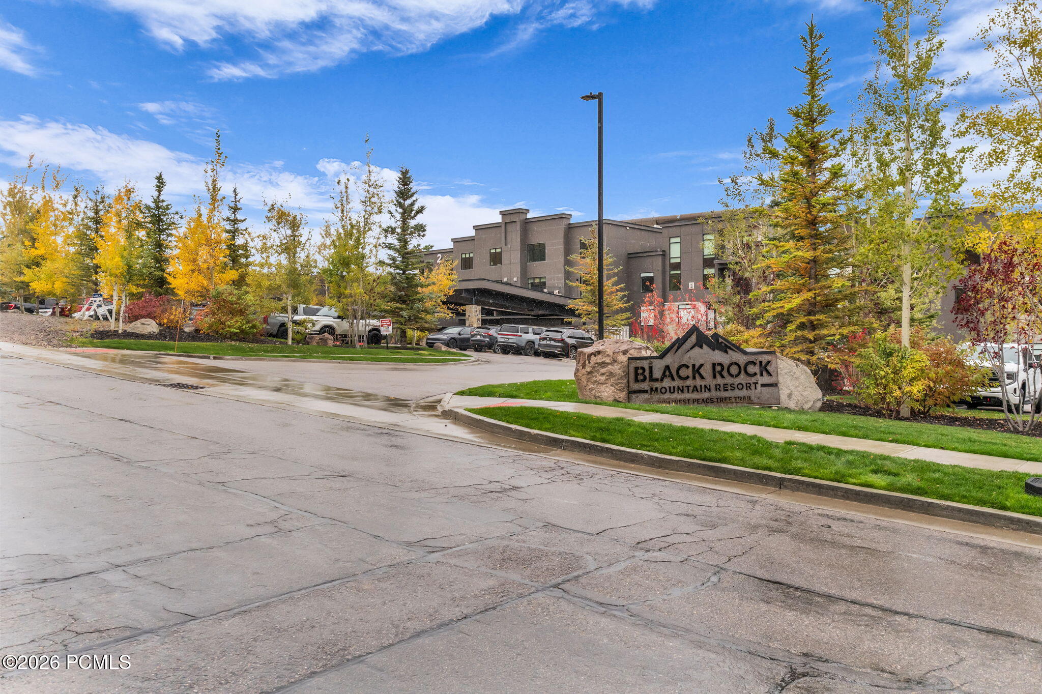 909 W Peace Tree Trl 208 Lo