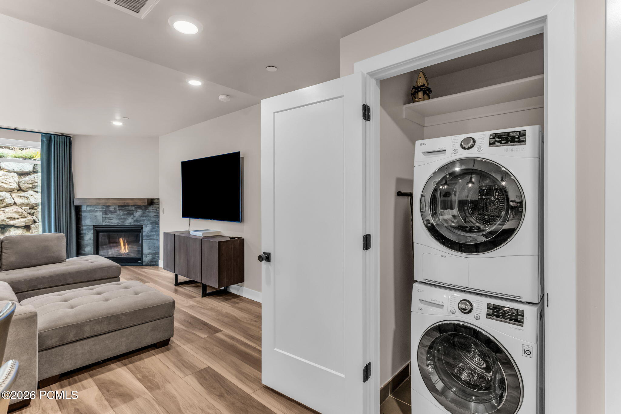 909 W Peace Tree Trl 208 Lo