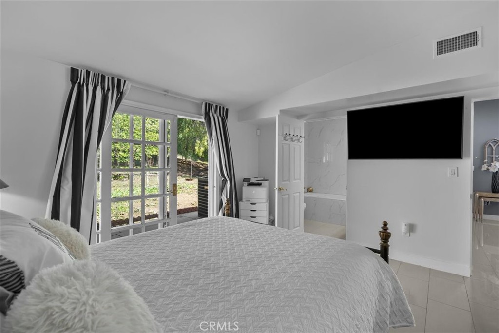 10 Stagecoach Road