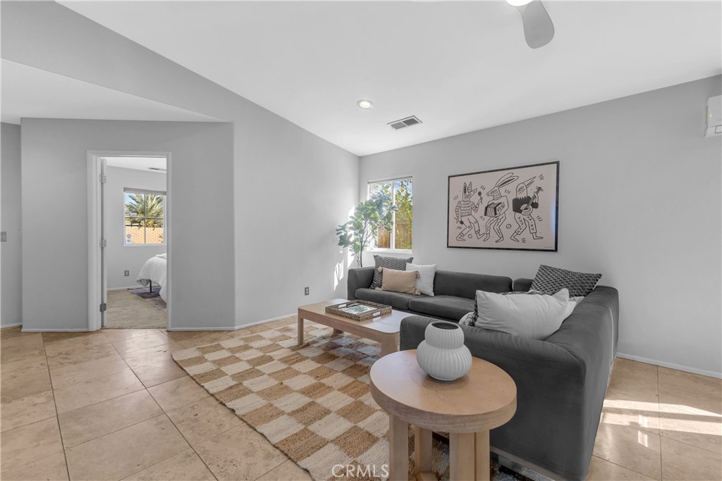 83157 Todos Santos Avenue