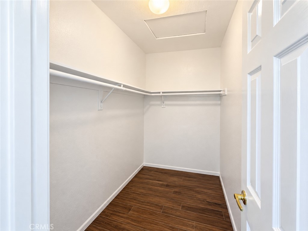 503 E 1st Street