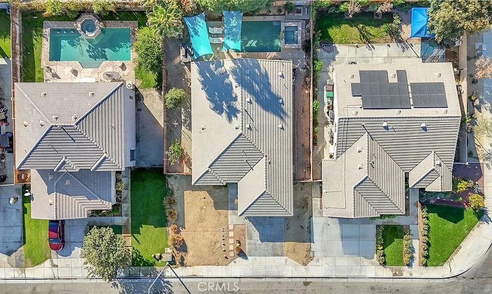 83157 Todos Santos Avenue