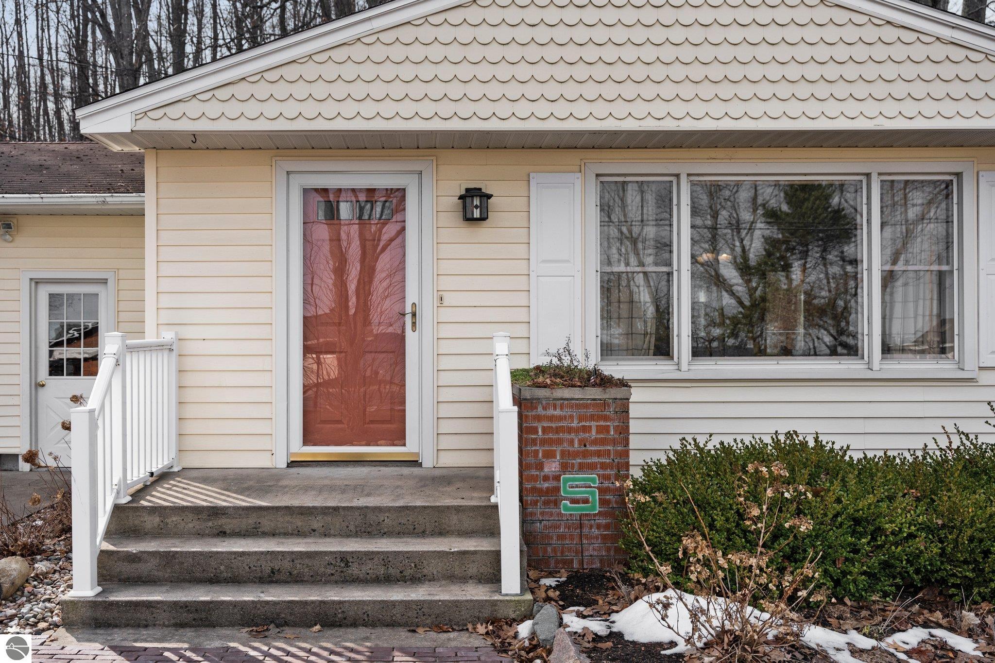 10164 S West Bay Shore Drive