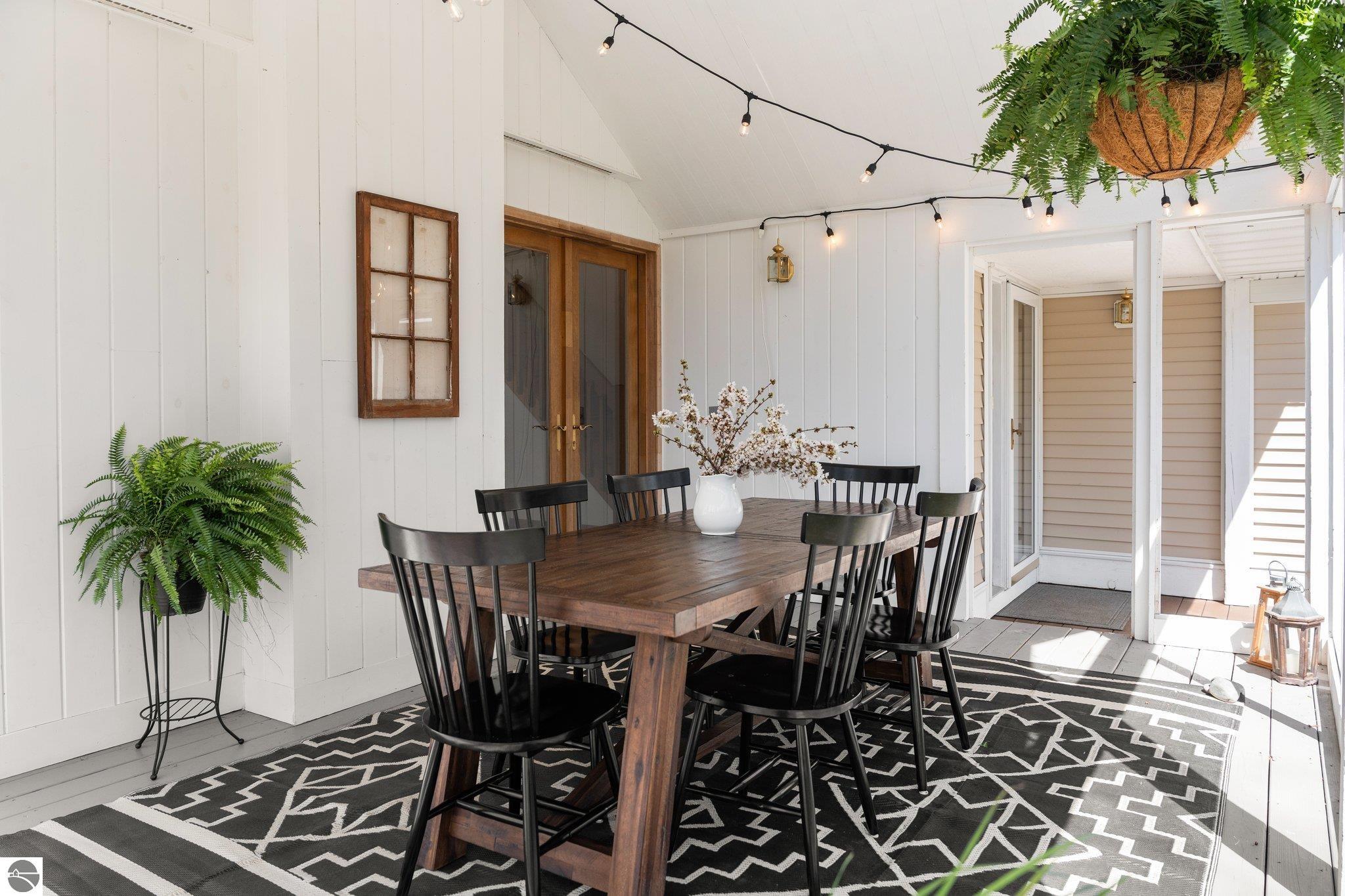 2205 N Birch Le Drive