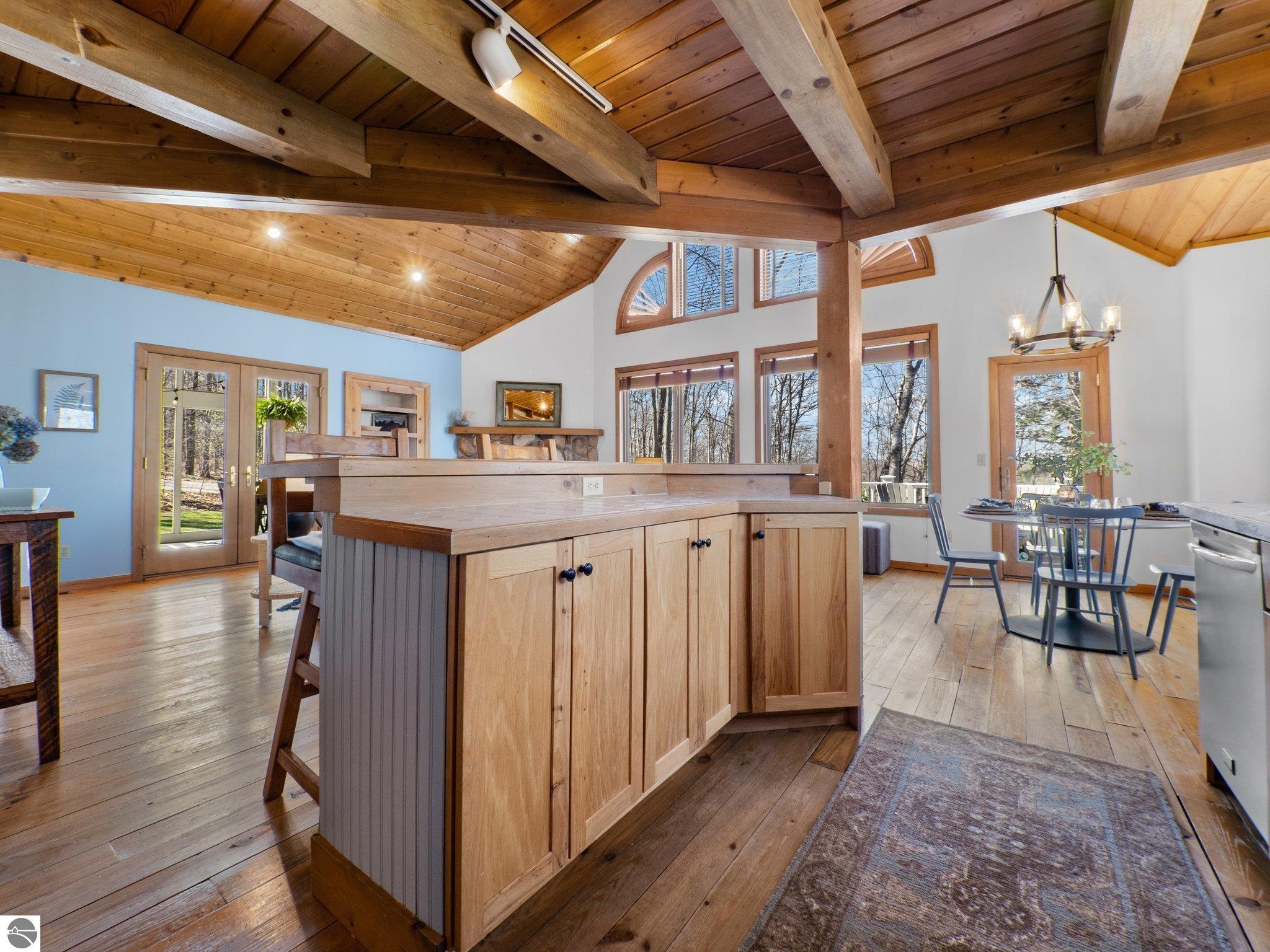 2205 N Birch Le Drive