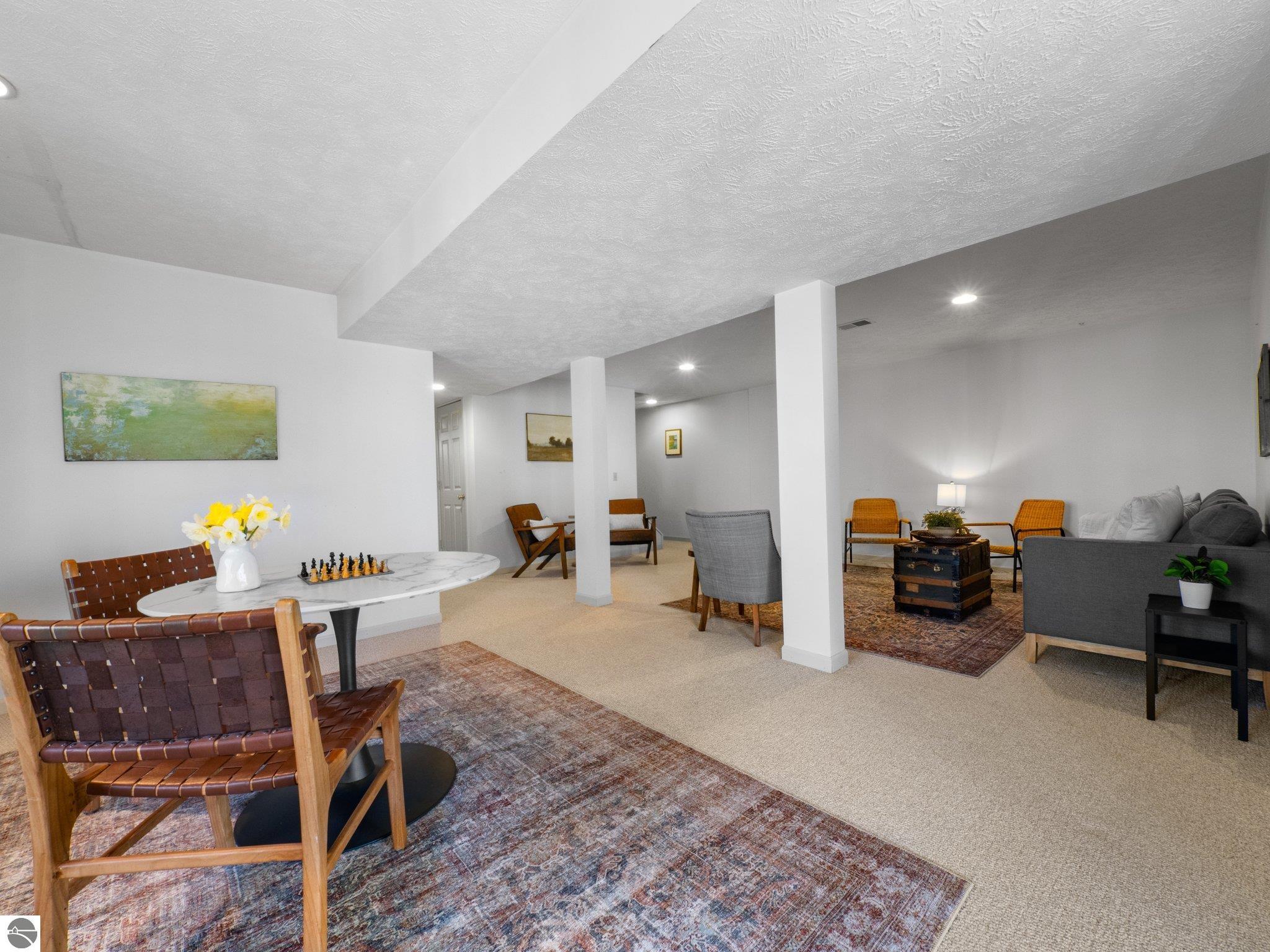 2205 N Birch Le Drive