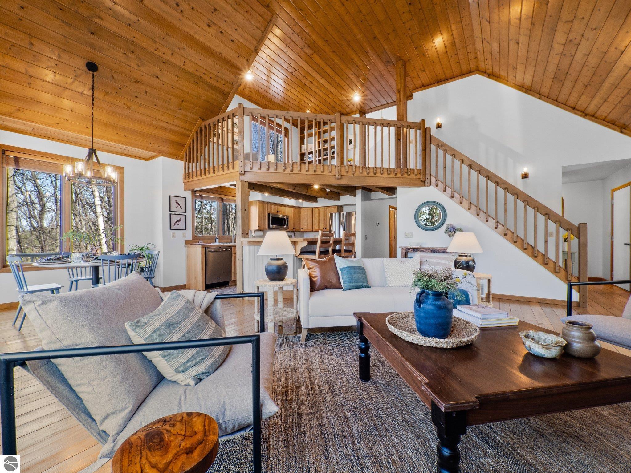 2205 N Birch Le Drive